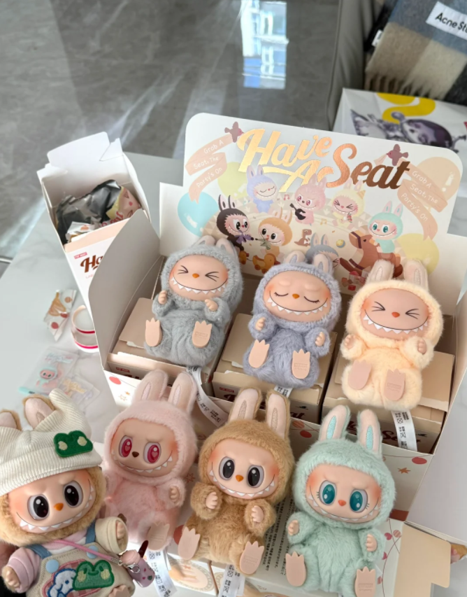 ​The Labubu craze sweeps the world: A myth of collectible toys amid a sky-high auction price of 1.08 million, celebrity endorsements, and bubble controversies