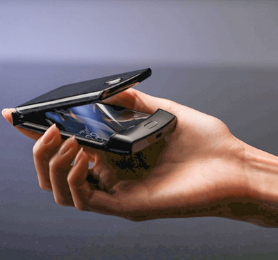 ​Metal key holder - A collision with the modern and fashionable spark of MOTOROLA mobile phones